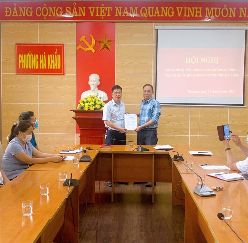 Chấm dứt hoạt động của tổ chức Hội nông dân phường Hà Khẩu