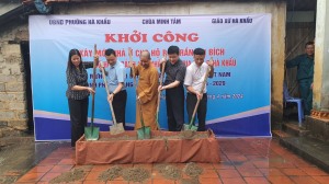 Hà Khẩu: khởi công xây dựng mới nhà cho bà Trần Thị Bích trú tại tổ 26 khu 3 phường Hà Khẩu - gia đình có hoàn cảnh khó khăn